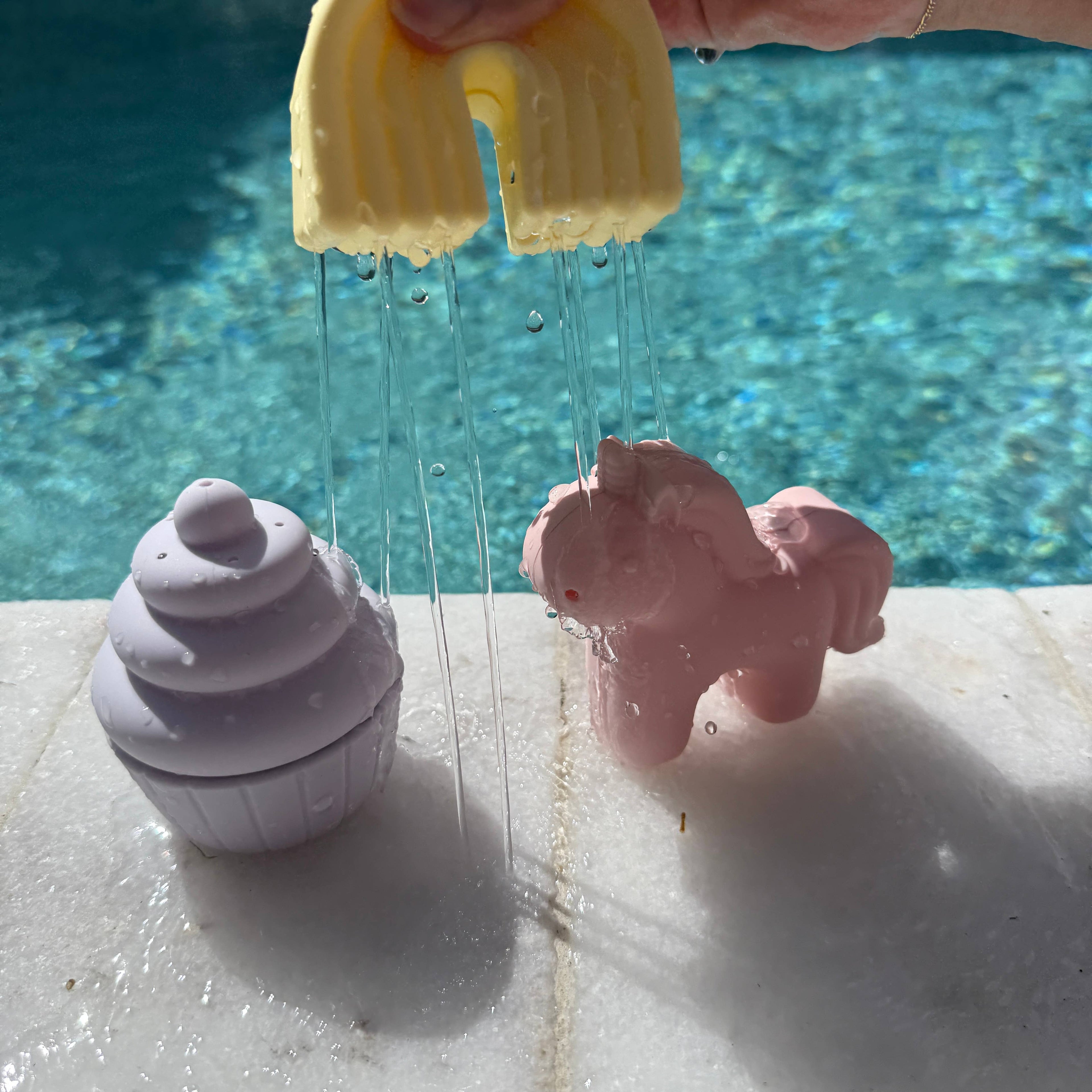 Ali+Oli Squirt Water Bath Toy Set (Unicorn Theme) Mold Free