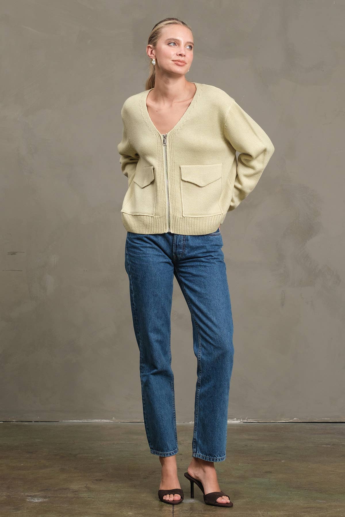 Utility Pocket Knit Zip-Up Cardigan
