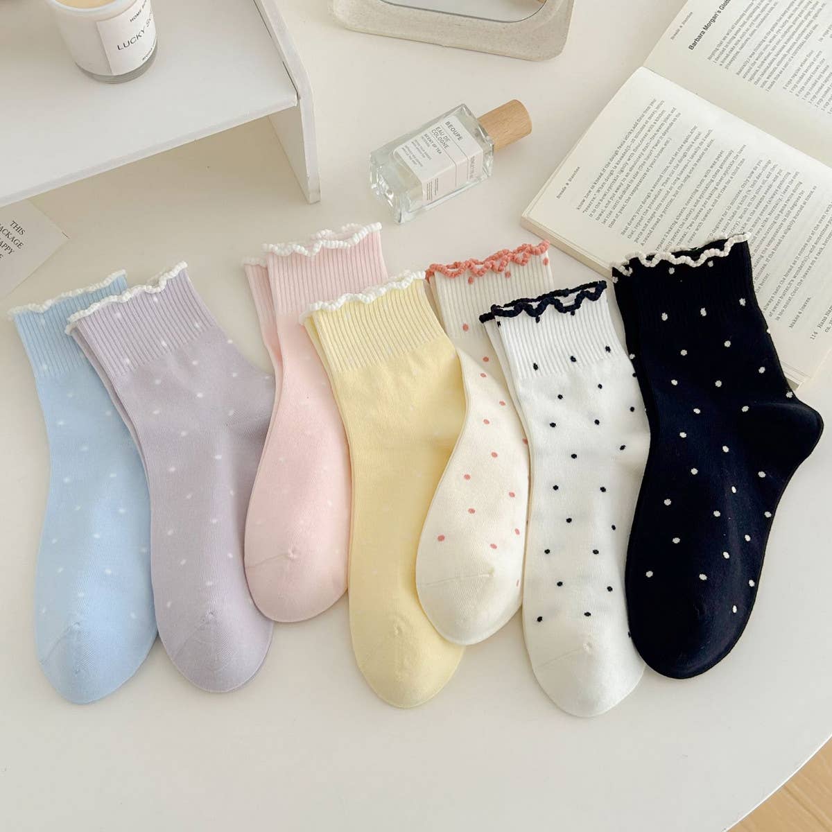 All-Match New Polka Dot Mid-Calf Socks