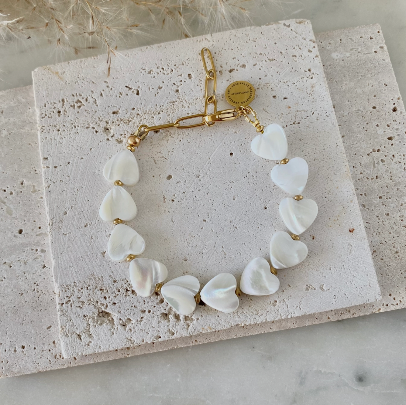 Heart Shaped Pearl Shell Bracelet - 18k Gold Plated