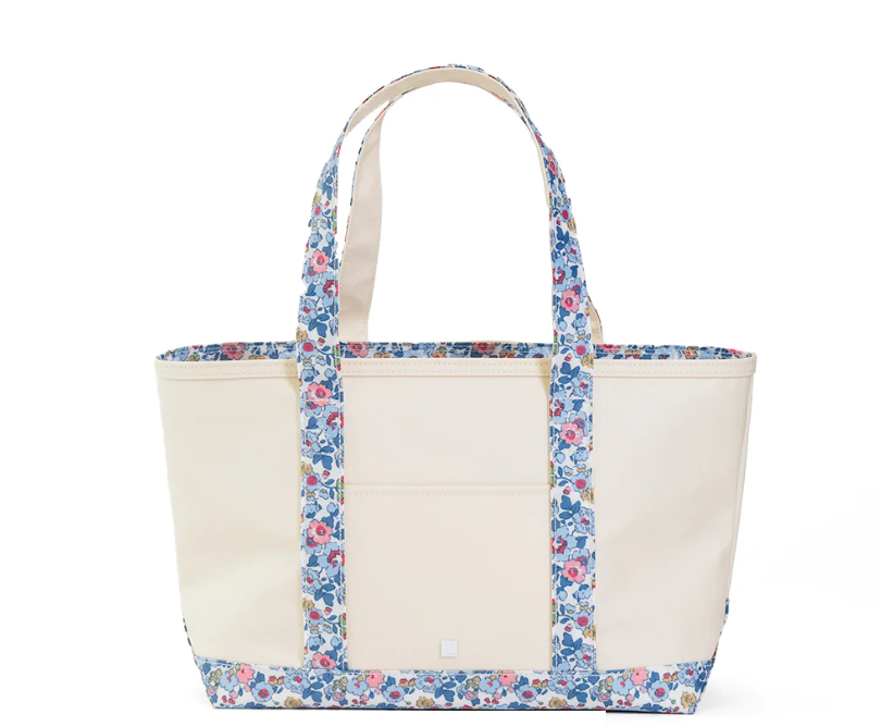 TRVL Medium Tote