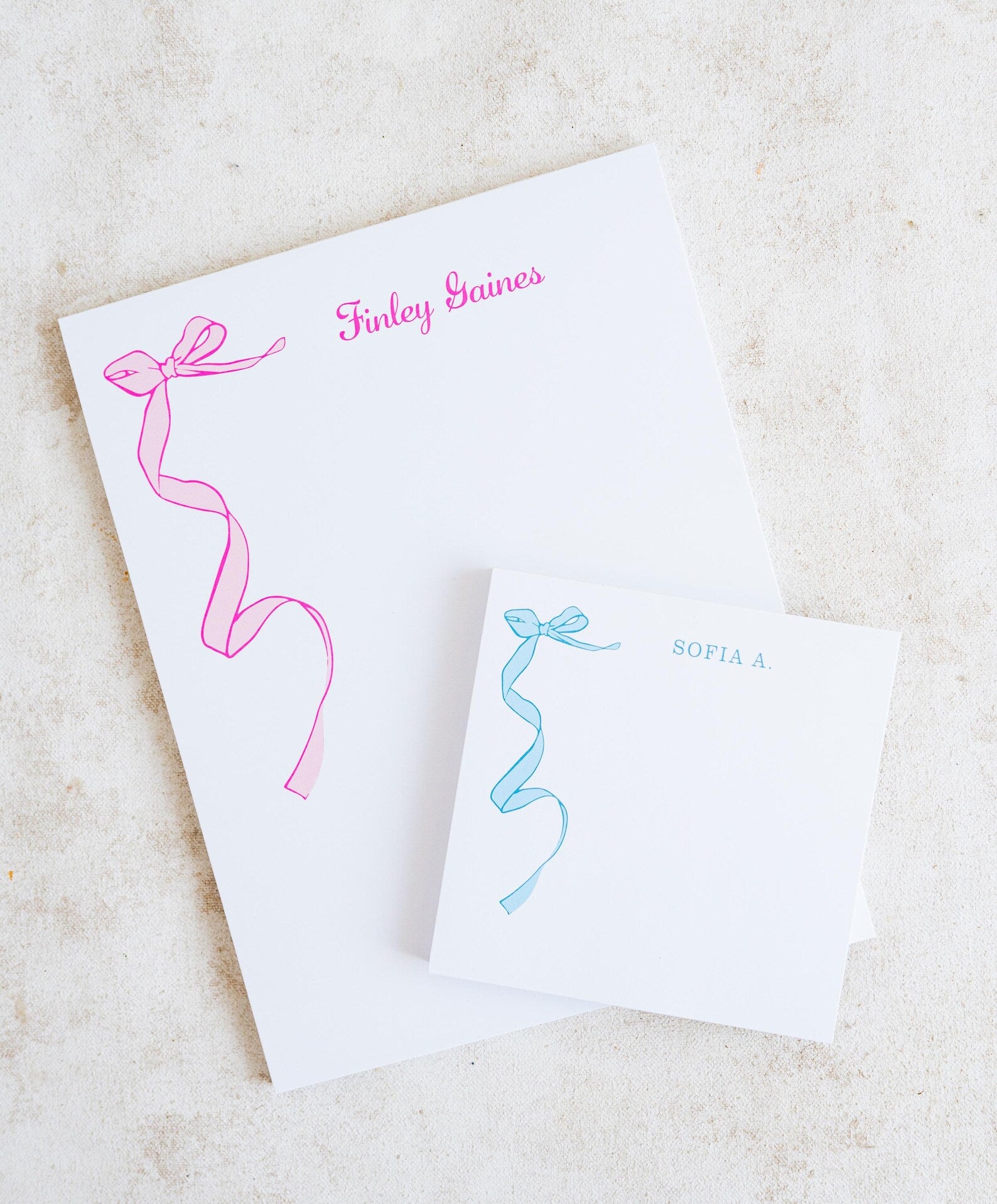 Personalized Notepad with Bow Design