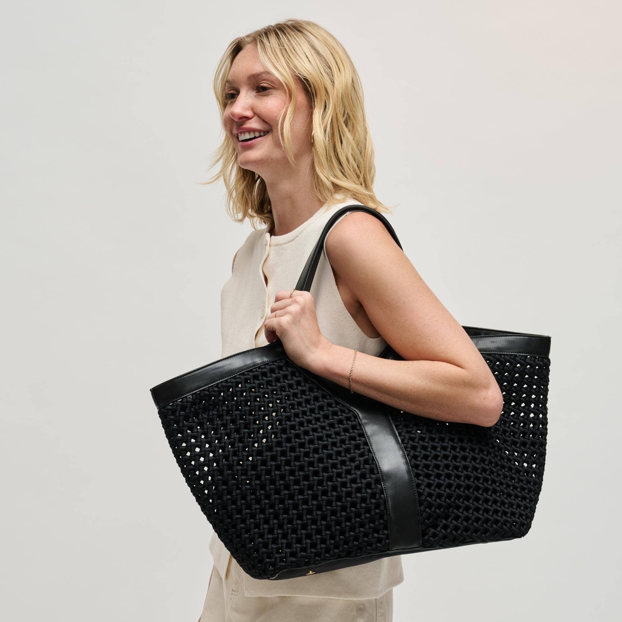 Calypso Tote