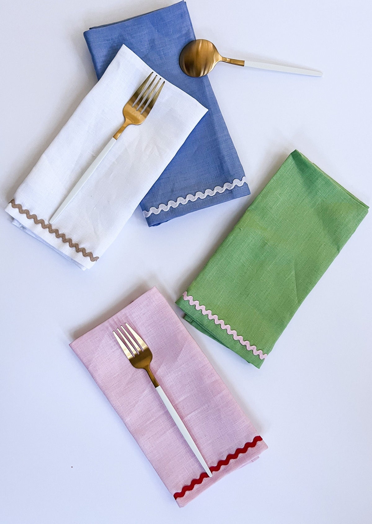 Ric Rac Linen Dinner Napkins - Wholesale