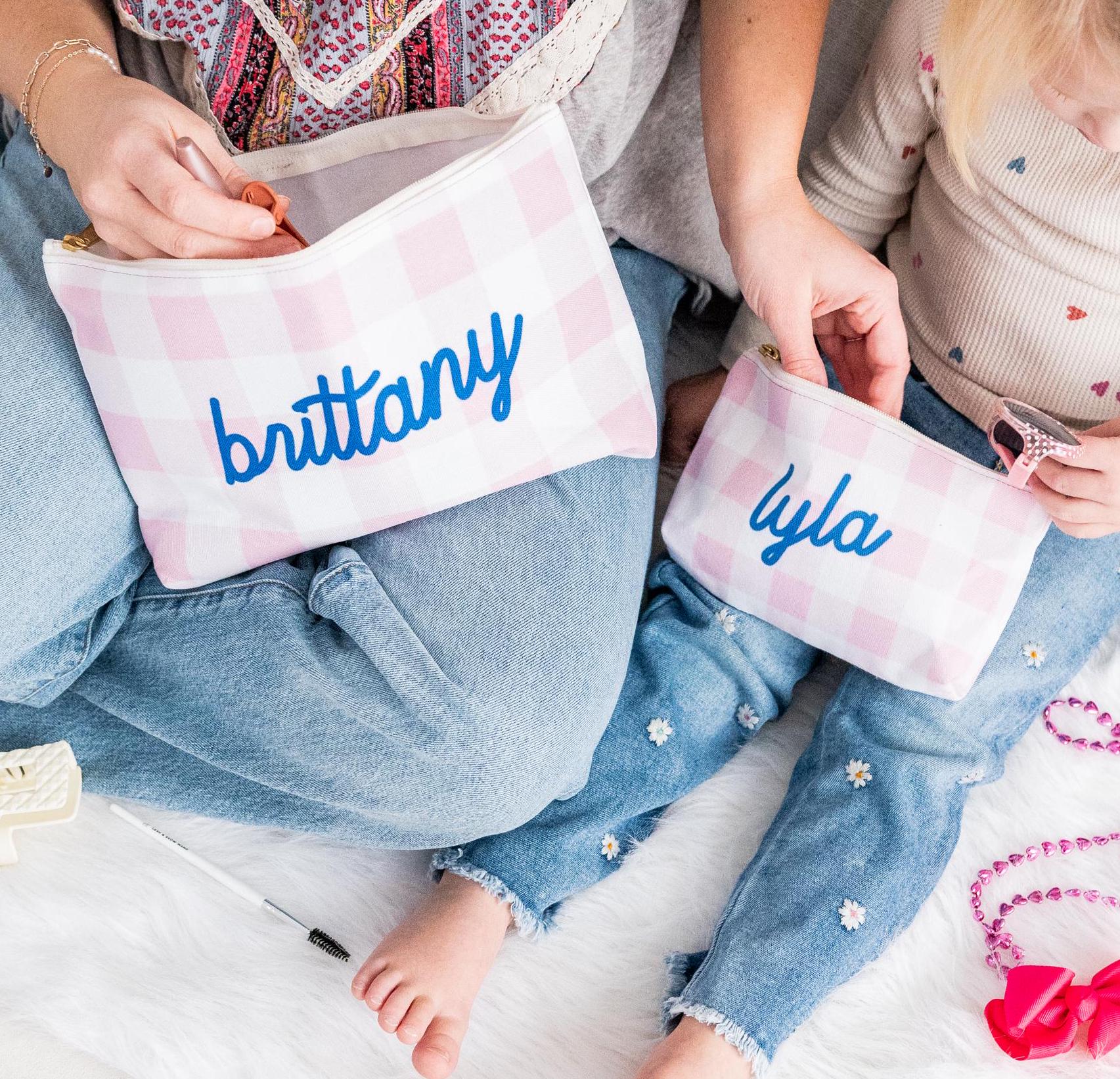 Personalized Gingham Cosmetic Pouch
