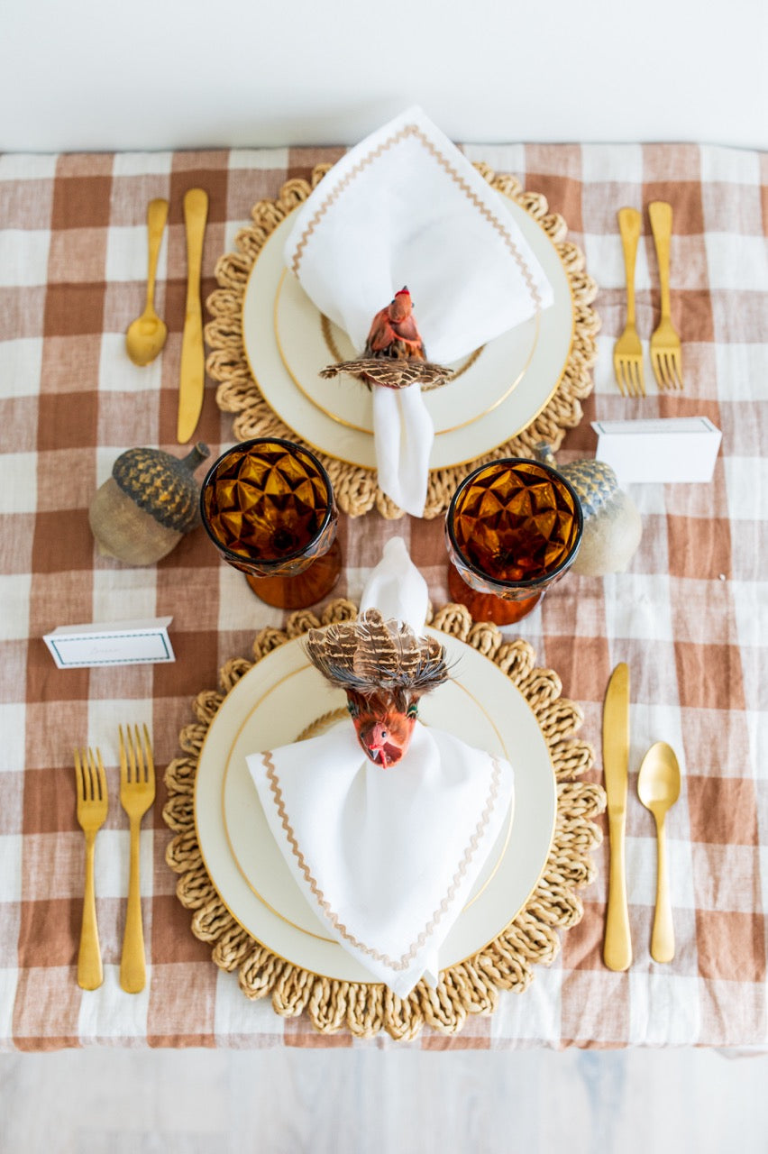 Elegant tablescape decor