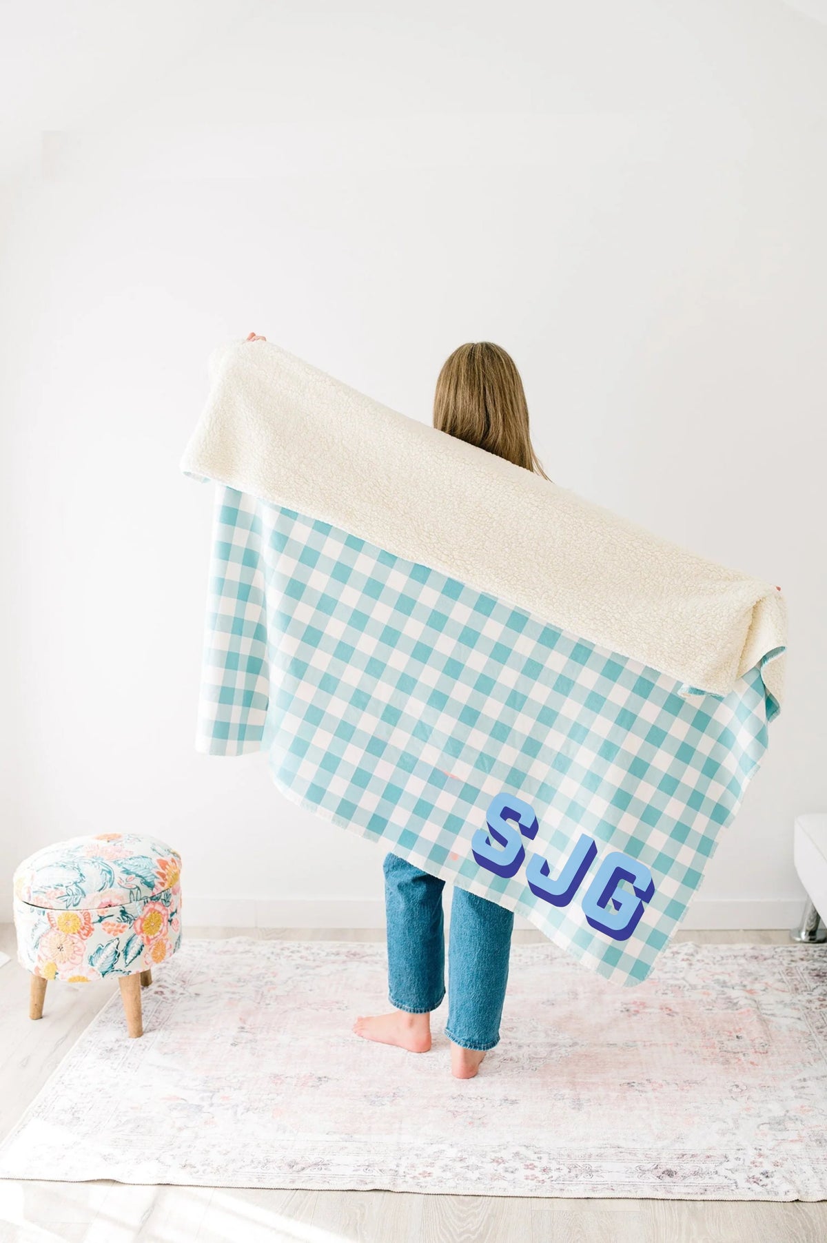 PILLOWS + BLANKETS
