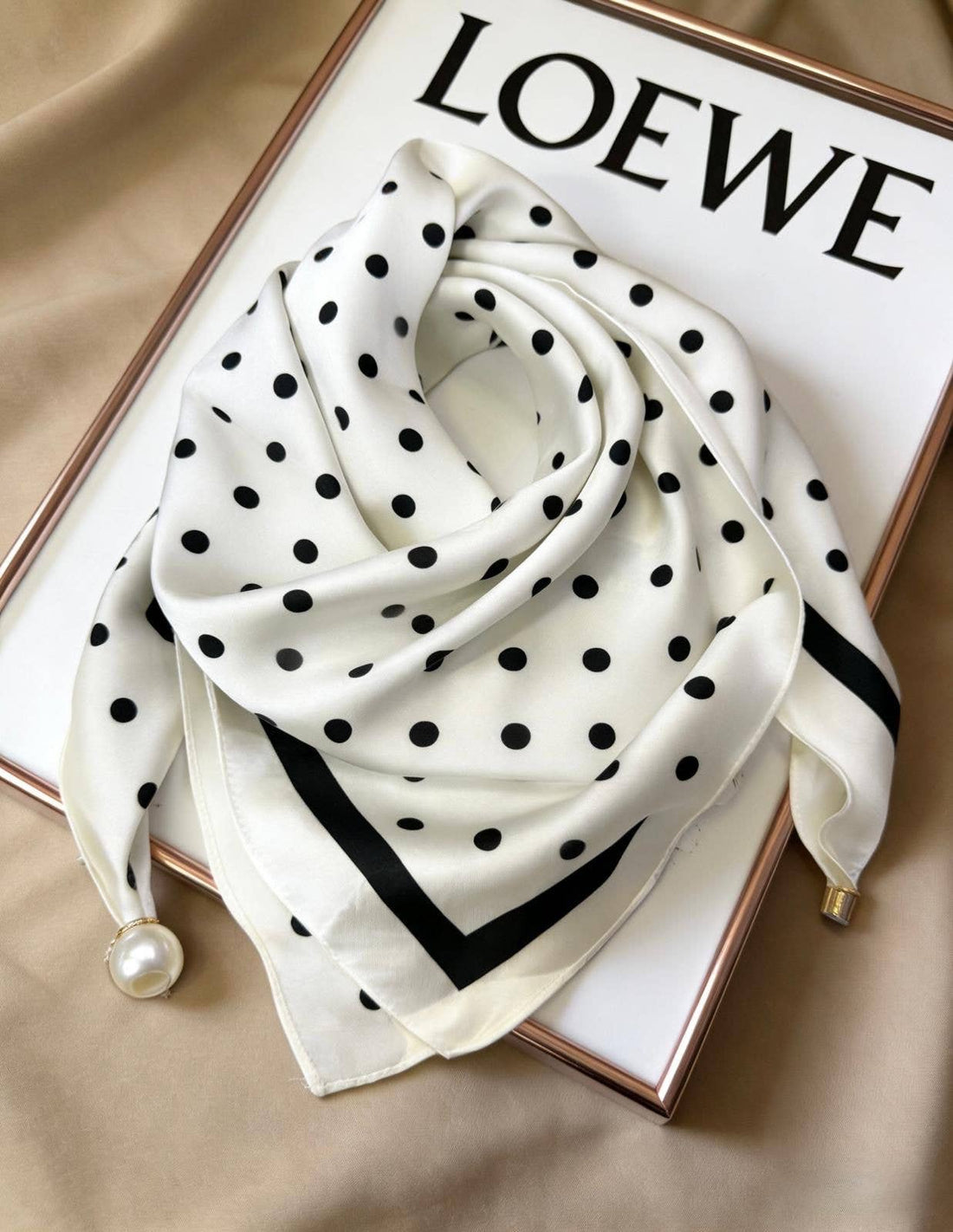 Magnetic Pearl Silk-Touch Scarf