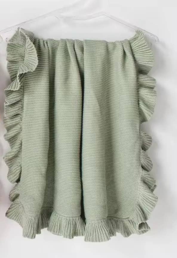 Ruffle Edge Baby Quilt Blanket