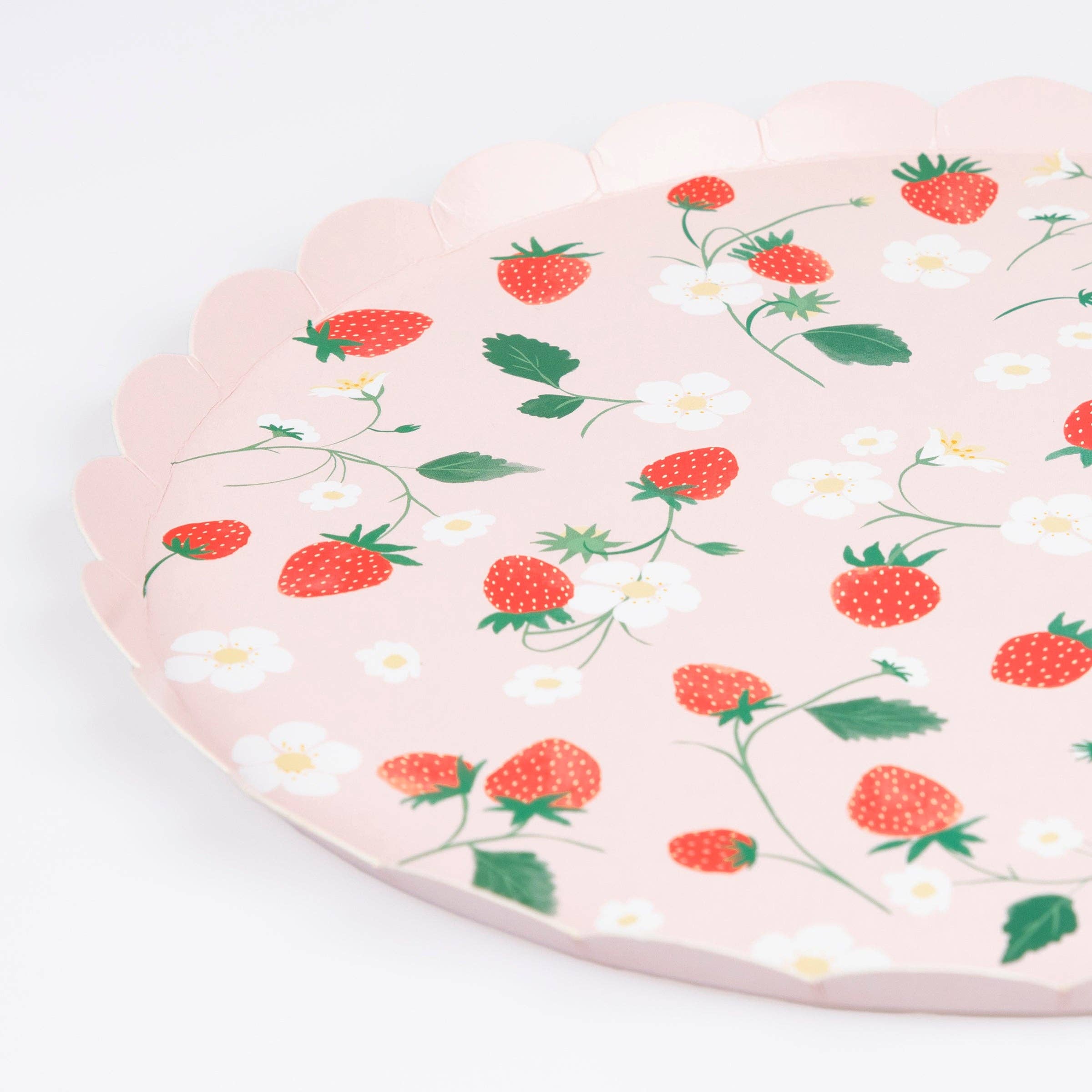 Strawberry Pattern Dinner Plates