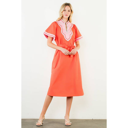 Short Sleeve Trimmed V-Neck Belted Dress