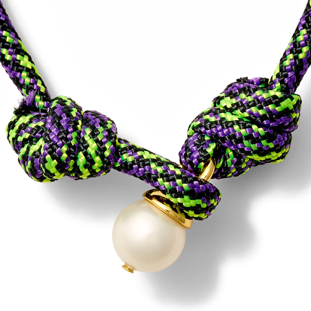 The Paracord + Pearl Bracelet