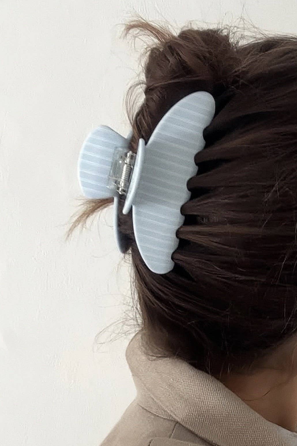 Jumbo Stripe Plaid Oval Hair Claw Clips
