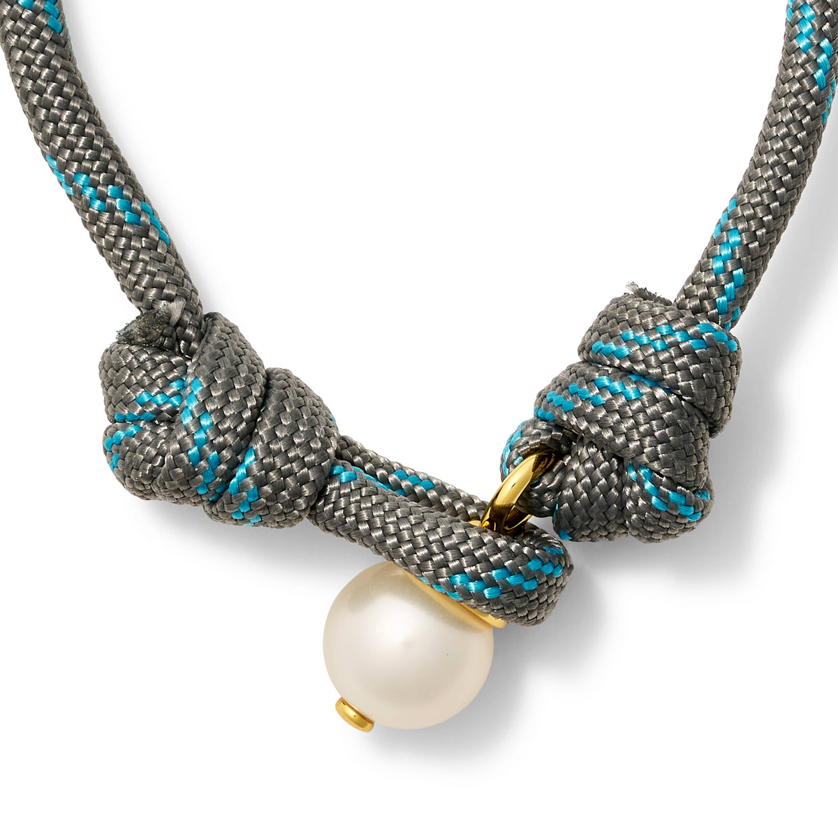 The Paracord + Pearl Bracelet
