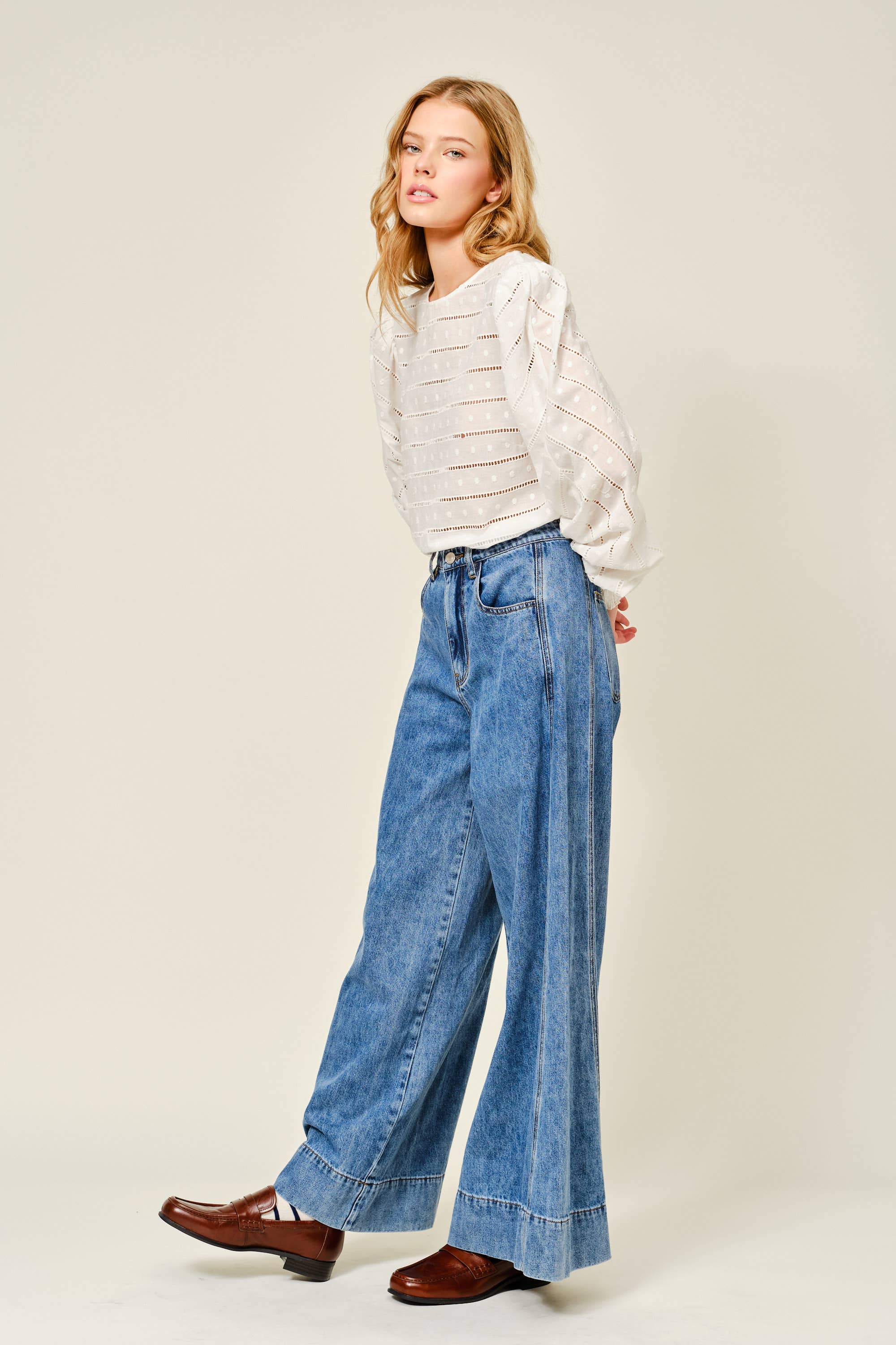 Embroidered Lace Detail Puff Sleeve Blouse