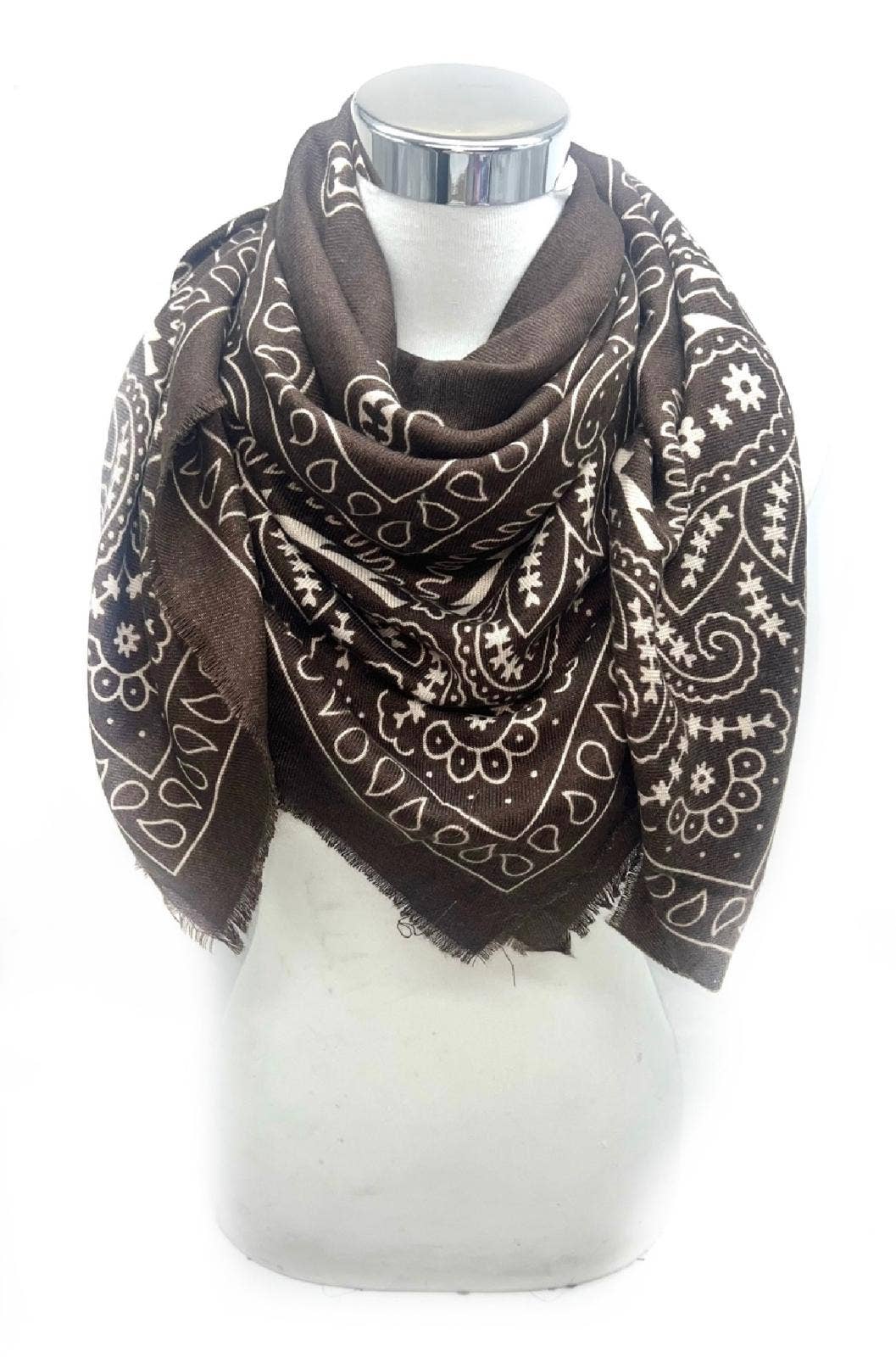 Large square scarf with bandana pattern
