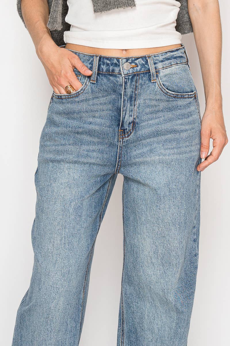 BLUE by Artemis 90s straight jeans with front pocket detail