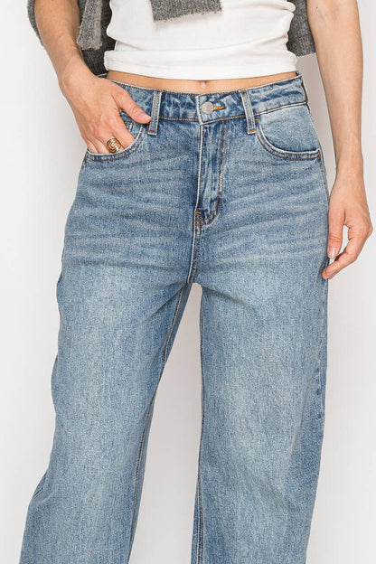 BLUE by Artemis 90s straight jeans with front pocket detail