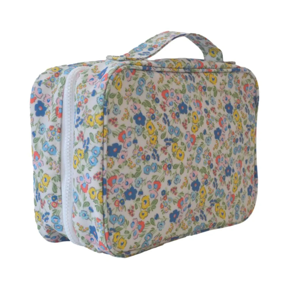 TRVL Bundle Up2 Hanging Toiletry Bag