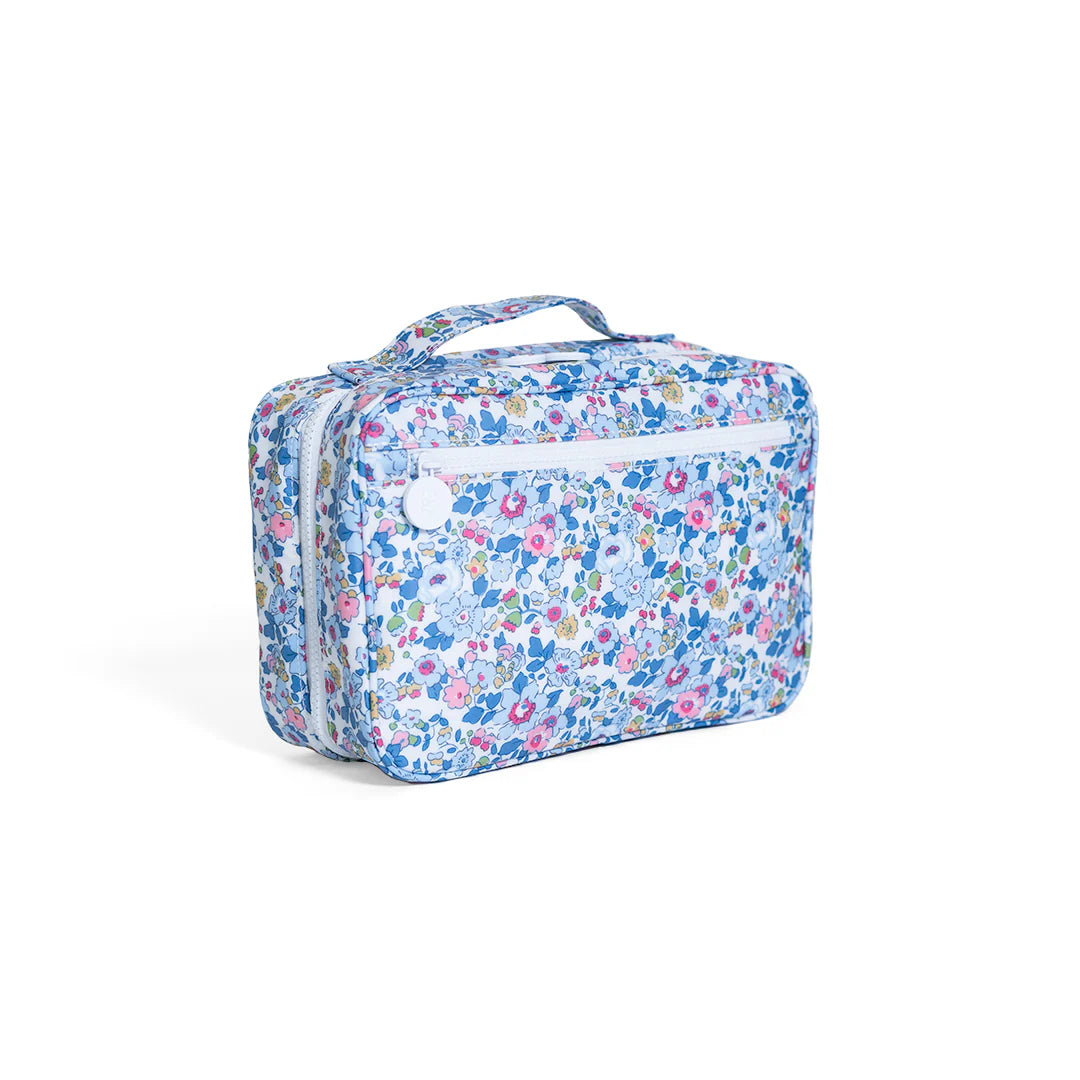 TRVL Bundle Up2 Hanging Toiletry Bag