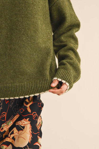 Scalloped edge sweater with contrast cuffs and hem