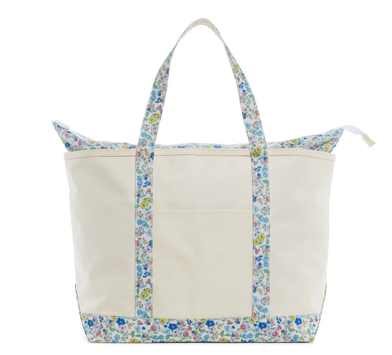 TRVL Maxi Tote Bag