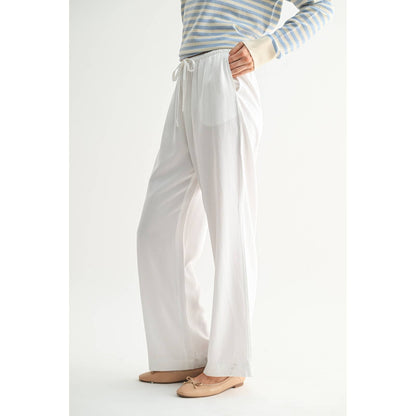 White linen blend pants with side pockets