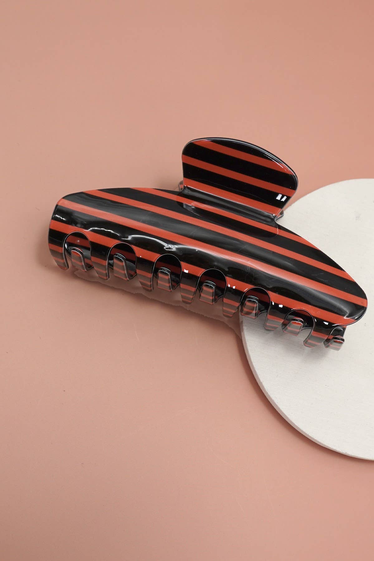 Jumbo Stripe Plaid Oval Hair Claw Clips