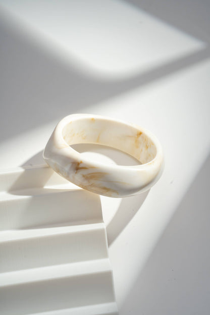 Marble-effect resin bangle bracelet