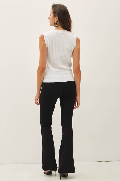 Texture Ribbed Classic Cut Sweater Tank