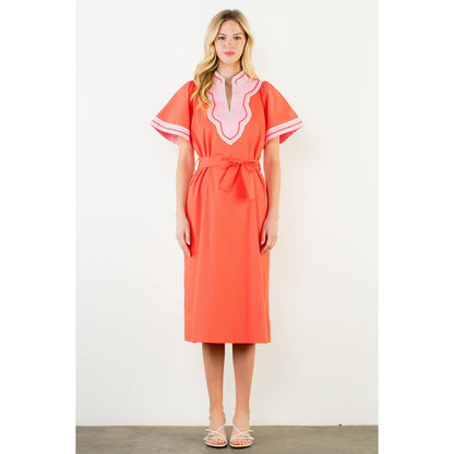 Short Sleeve Trimmed V-Neck Belted Dress