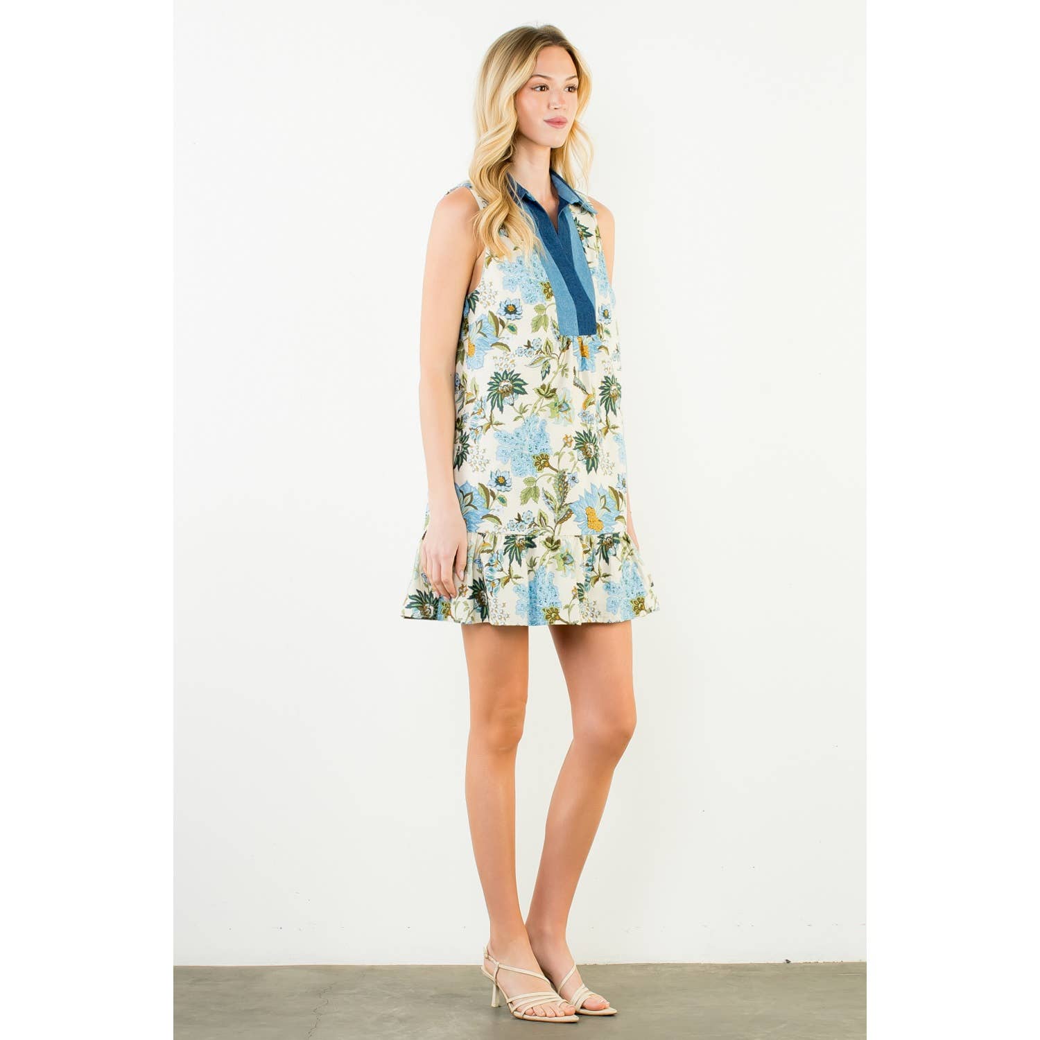 Sleeveless Floral Pattern Dress
