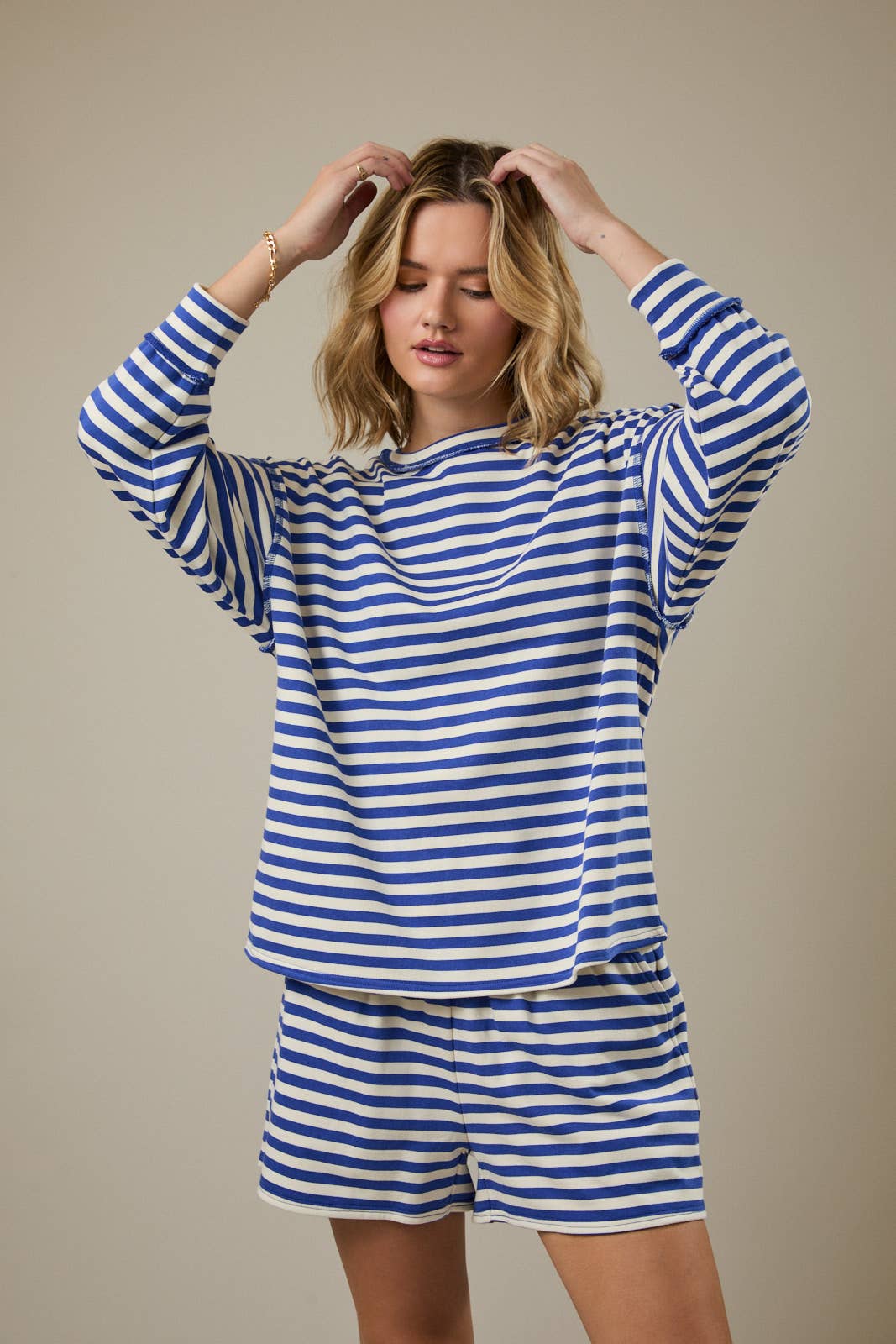 Crew Neck Detailed Stripe Sweatshirt &amp; Shorts