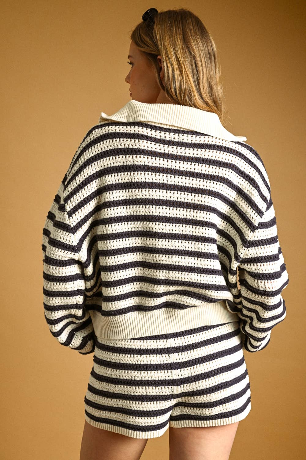 Stripe Pattern Knit Shorts