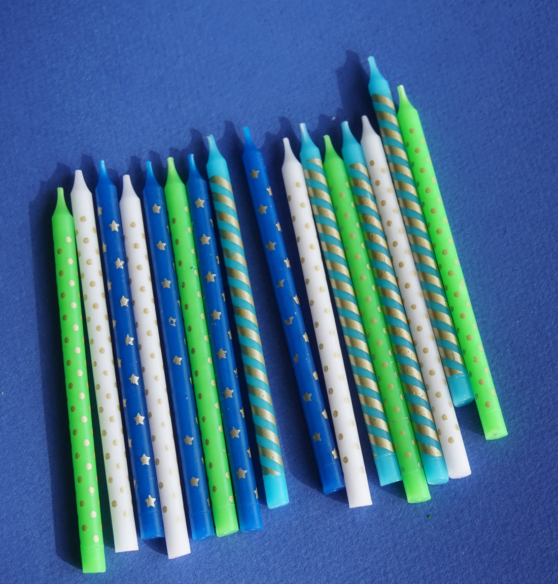 Blue &amp; Green Metallic Patterned 16 Candle Set