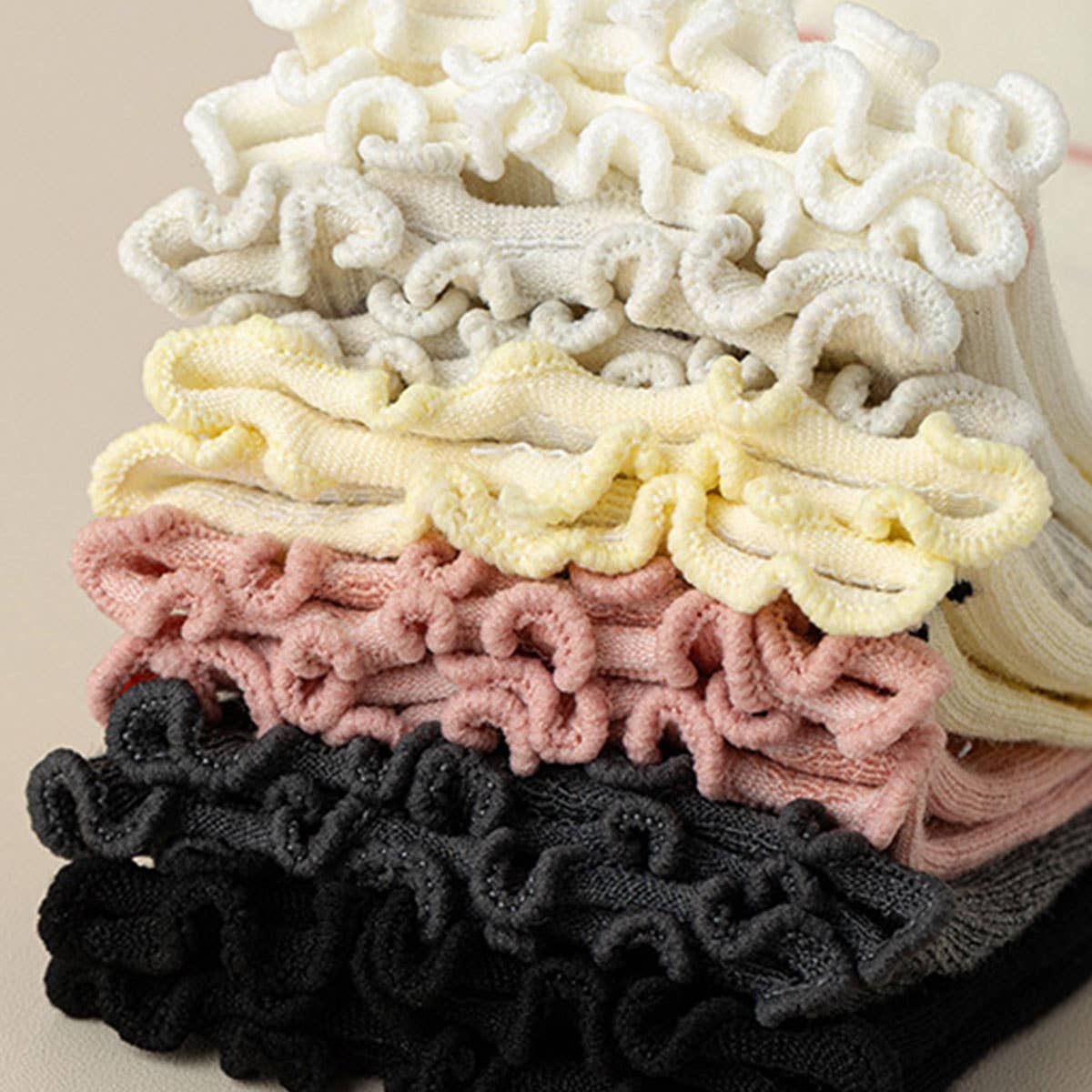 Polka Dot Pattern Ruffle Crew Socks For Womens